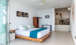 High Luxury 4 Br Seaview Villa In Chaweng Noi