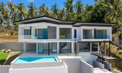 Brand New 4 Br Seaview Villa in Chaweng Noi