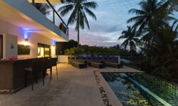 Modern 3 Br Pool Villa in Bangpor