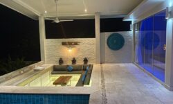 Modern 3 Bedrooms Seaview Villa With Garden