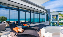 Luxury Panoramic 5 Br Seaview Villa