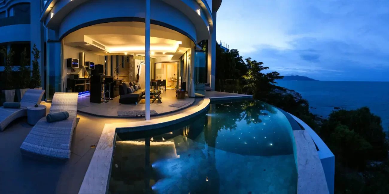 Luxury 2 Br Villa