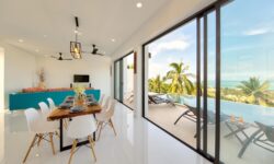 Modern 4 Br SeaView Villa in Maenam Hill