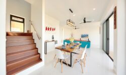 Modern 4 Br SeaView Villa in Maenam Hill