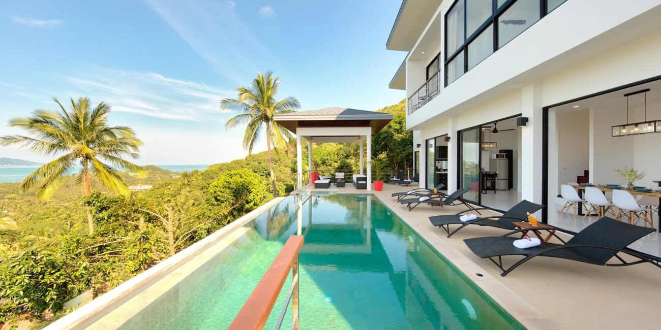 Modern 4 Br SeaView Villa in Maenam Hill