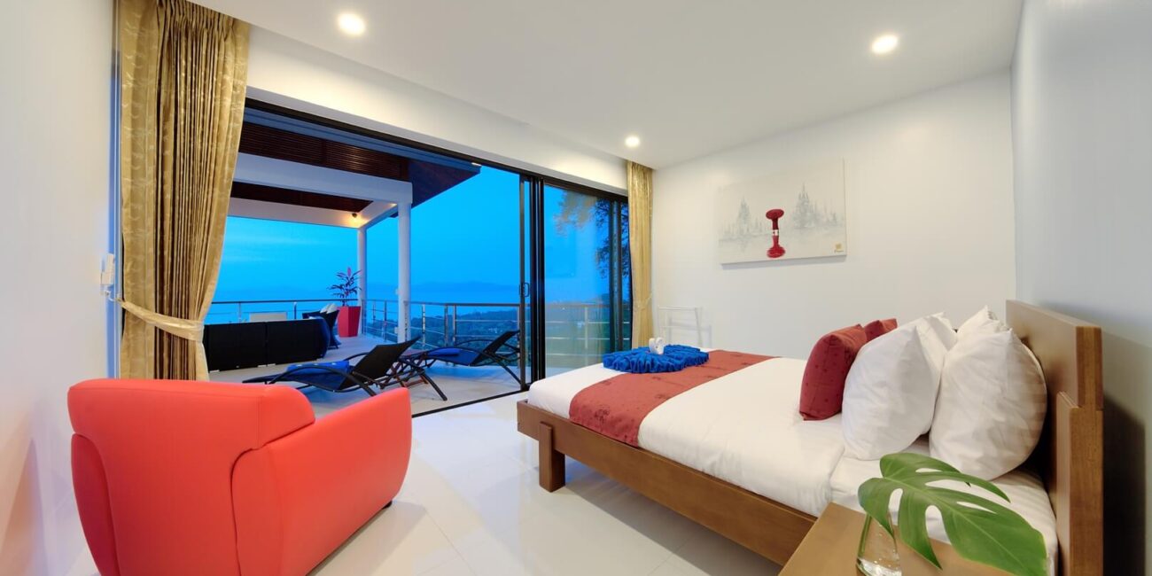 Modern 4 Br SeaView Villa in Maenam Hill