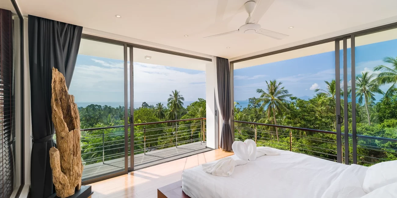 Panoramic 3 Bedrooms Seaview Villa in Maenam Hill