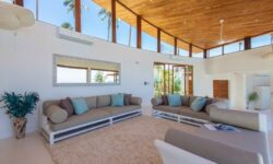 Luxury Ocean View 5 Br Villa in Maenam