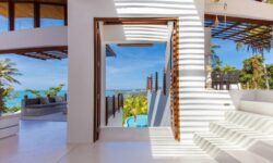 Luxury Ocean View 5 Br Villa in Maenam