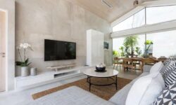 Luxury 4 Bedrooms Beachfront Villa in Plailaem