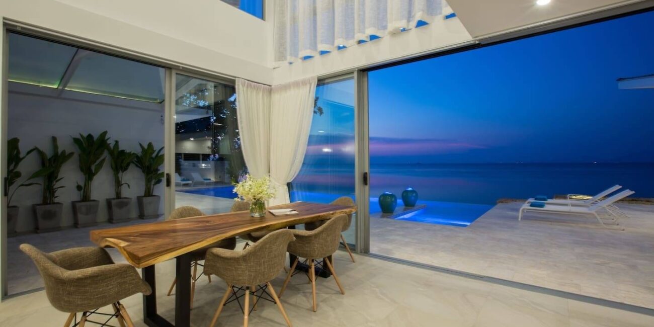 Modern 5 Br Beachfront Villa