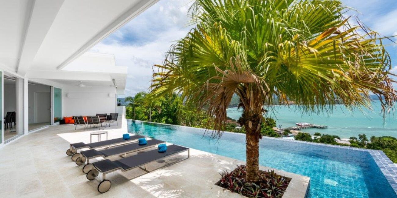 Luxury Seaview 4 Br Villa In Prime Location