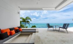 Luxury Seaview 4 Br Villa In Prime Location