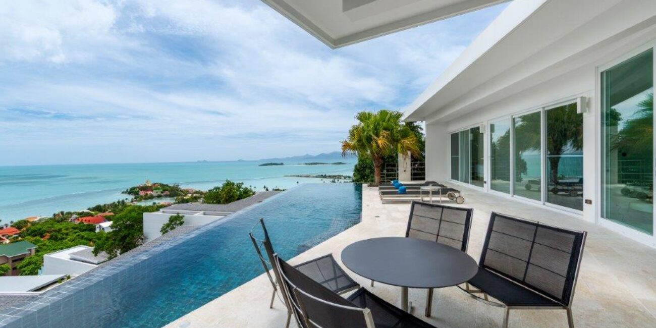 Luxury Seaview 4 Br Villa In Prime Location