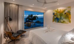 Luxury Seaview 4 Br Villa In Prime Location