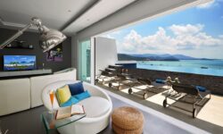 Luxury 4 Bedrooms Sea View Villa in Bangrak