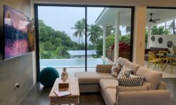 Modern 3 Br Sea View pool villa in Huathanon