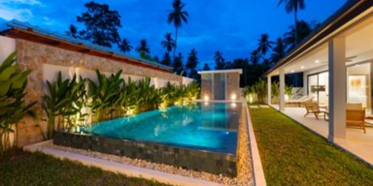 New Balinese Garden villa in Maenam