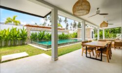 New Balinese Garden villa in Maenam