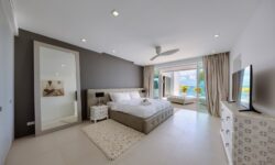 Luxury 4 Br Seaview Villa In Bangrak