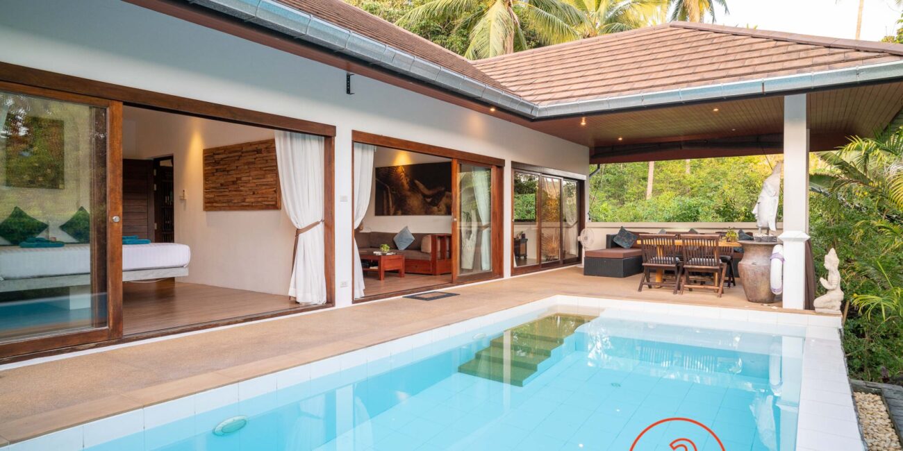 Tropical 7 Pool Villas Prime location In Maenam