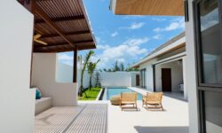 Balinese 3 br pool villa in bangrak