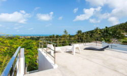 Modern Seaview 3 Br Villa in Chaweng Hill