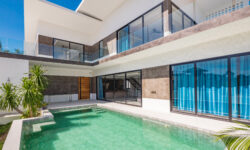 New Modern 3 Br Garden Pool Villa in Maenam