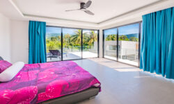 New Modern 3 Br Garden Pool Villa in Maenam