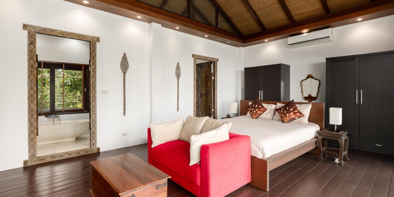 Balinese villas in Chaweng Noi