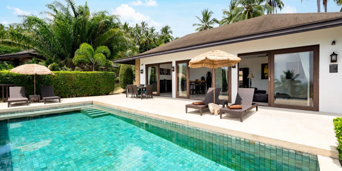 Balinese villas in Chaweng Noi