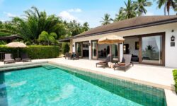 Balinese villas in Chaweng Noi