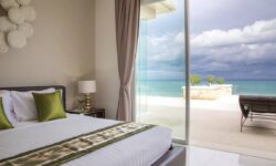 Grand Seaview Villa 4br In Chaweng