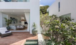 White House Villa 2Br with Sea View In Plailaem