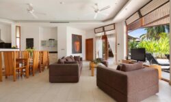 Luxury 3 Br villa near choengmon in plailaem