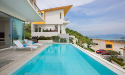 Luxurious Seaview 4.5 Br Villa In Plailaem