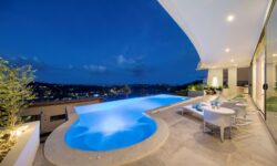 Luxurious Seaview 4.5 Br Villa In Plailaem