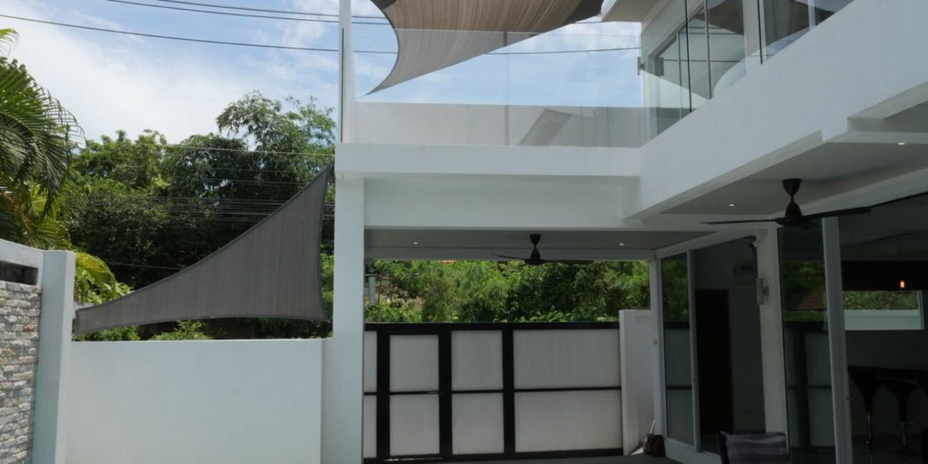 Modern 3br pool villa in maret