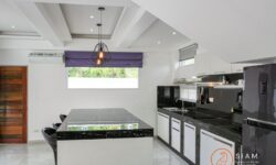 Modern 3br pool villa in maret