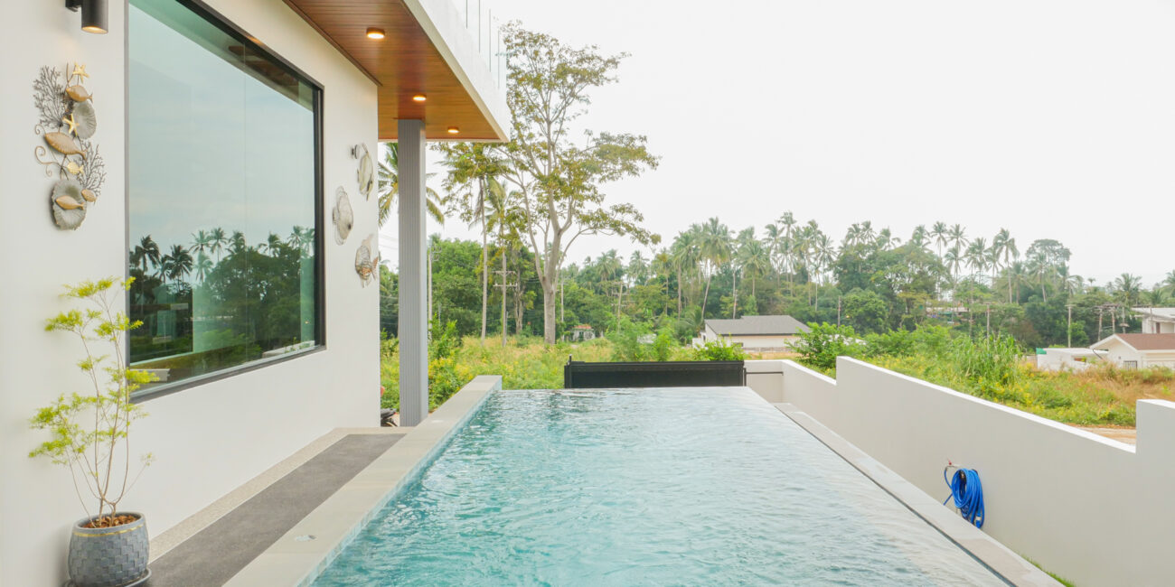 LUXURY CONTEMPORARY POOL VILLA 4BR IN BANGPOR