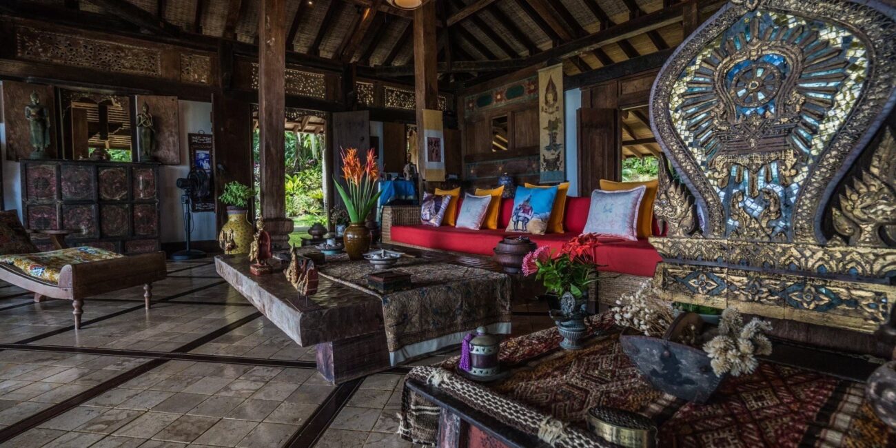 Indonesian Wood Mixed Sukhothai Art Villa with Panoramic Ocean Views