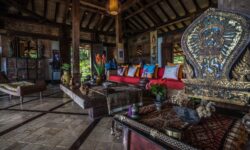 Indonesian Wood Mixed Sukhothai Art Villa with Panoramic Ocean Views