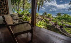 Indonesian Wood Mixed Sukhothai Art Villa with Panoramic Ocean Views