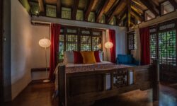 Indonesian Wood Mixed Sukhothai Art Villa with Panoramic Ocean Views