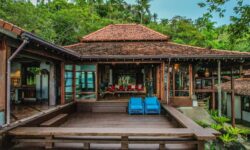 Indonesian Wood Mixed Sukhothai Art Villa with Panoramic Ocean Views