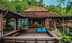 Indonesian Wood Mixed Sukhothai Art Villa with Panoramic Ocean Views