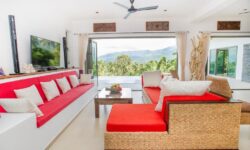 Contemporary jungle villa 3br in taling ngam