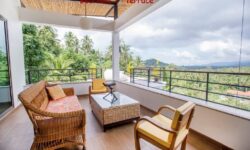 Contemporary jungle villa 3br in taling ngam