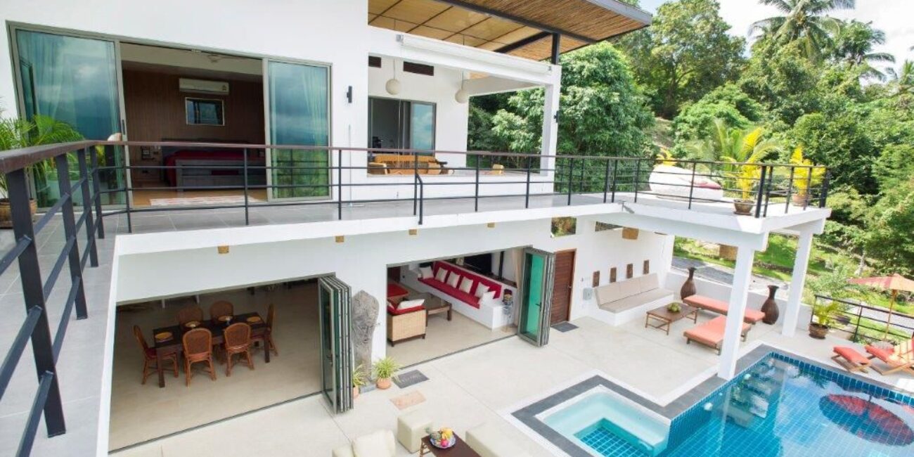 Contemporary jungle villa 3br in taling ngam