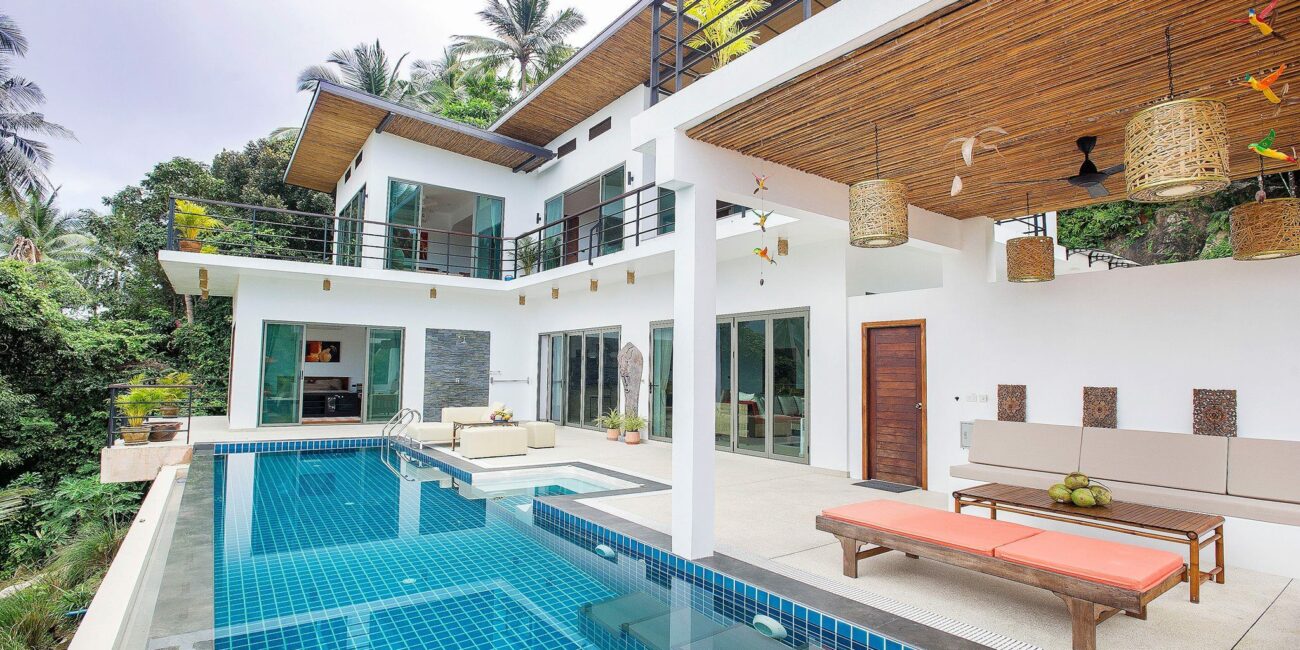 Contemporary jungle villa 3br in taling ngam